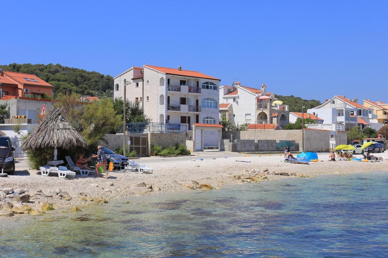 Apartment Slatine 14541D Esterno foto