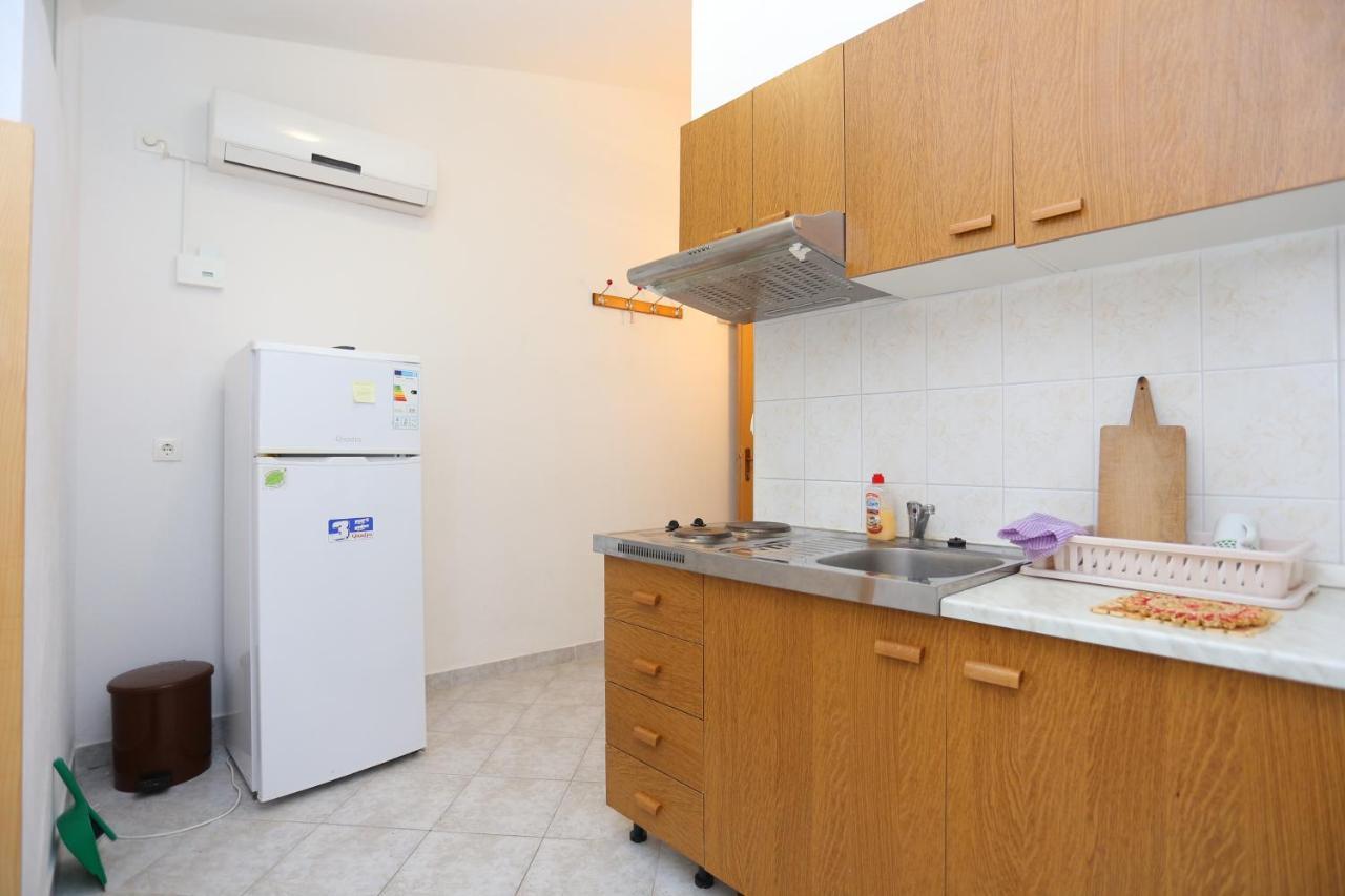Apartment Slatine 14541D Esterno foto