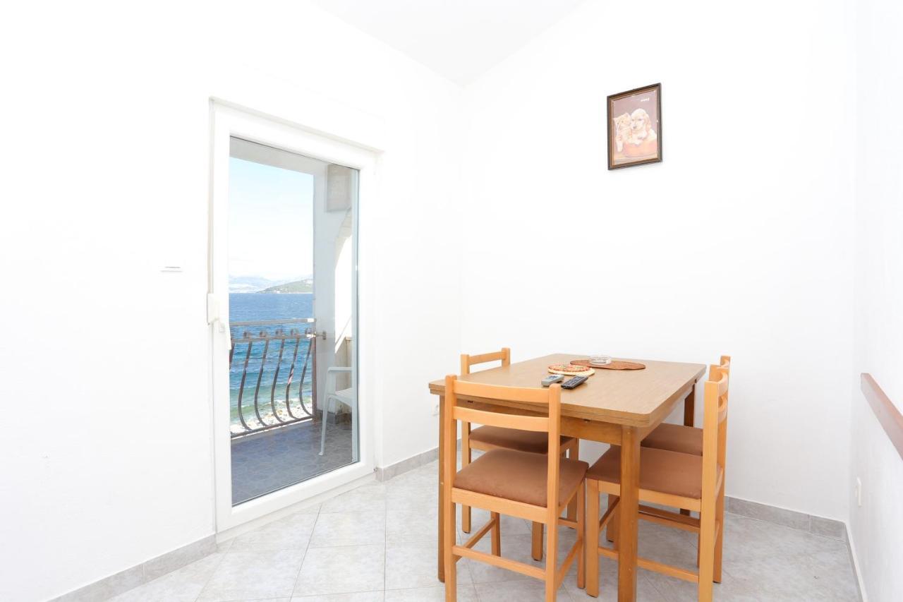 Apartment Slatine 14541D Esterno foto